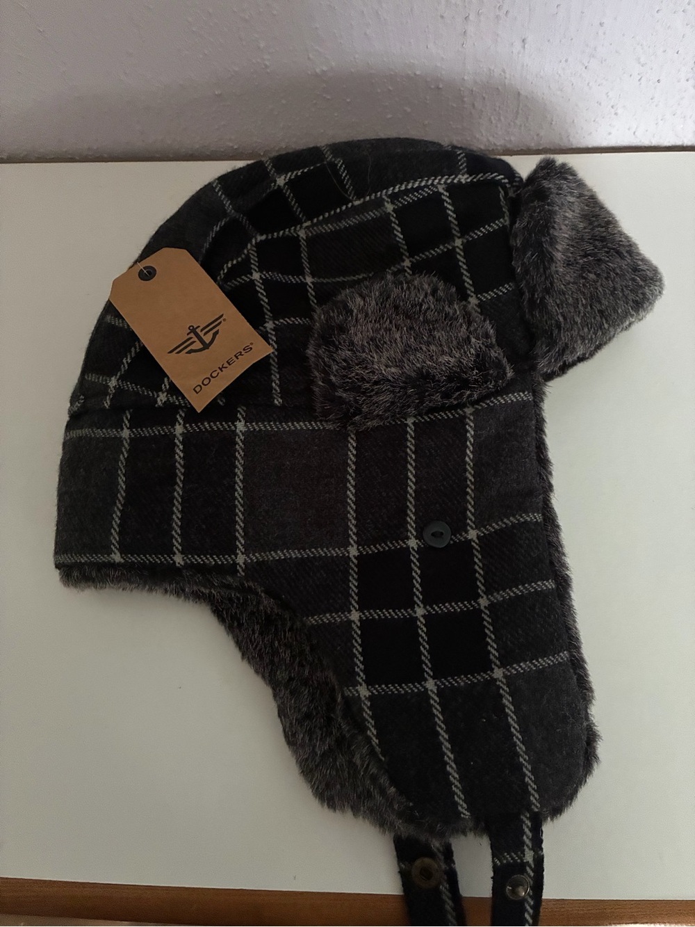 Sears (Dockers) Black & Gray Plaid Flannel Trapper Hat w/Faux Fur, Size S/M